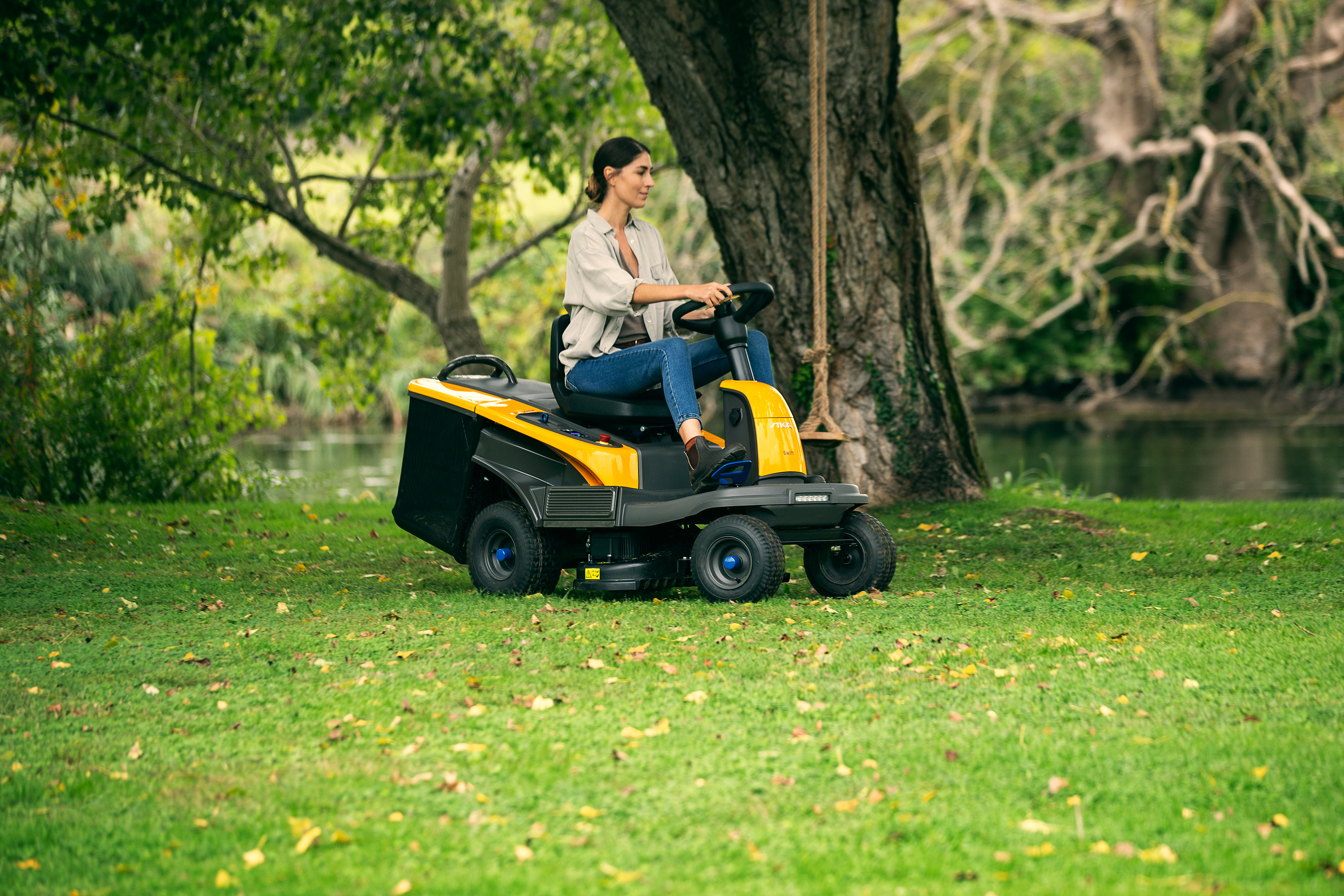 Steiger ride on online mower